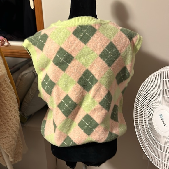 Zara M sweater vest - Picture 2 of 3